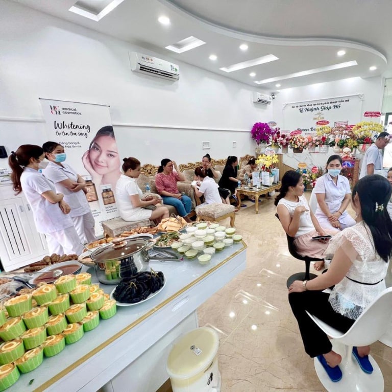 nặn mụn quận 6 tại Thẩm mỹ viện Thủy Spa