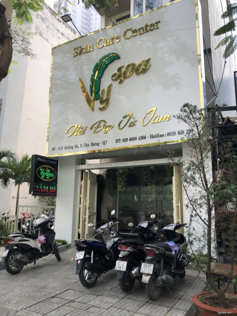 nặn mụn tại vy spa