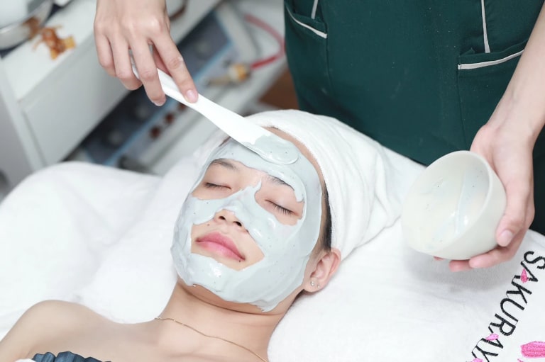 nặn mụn tại Sakurayama Beauty & Spa