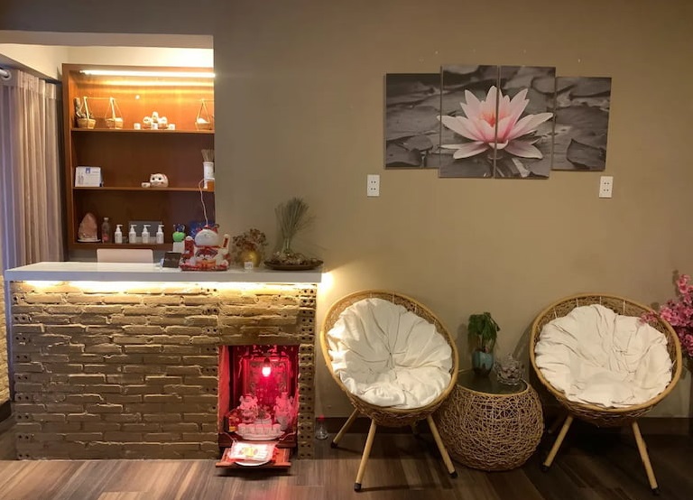 spa nặn mụn uy tín tại tphcm