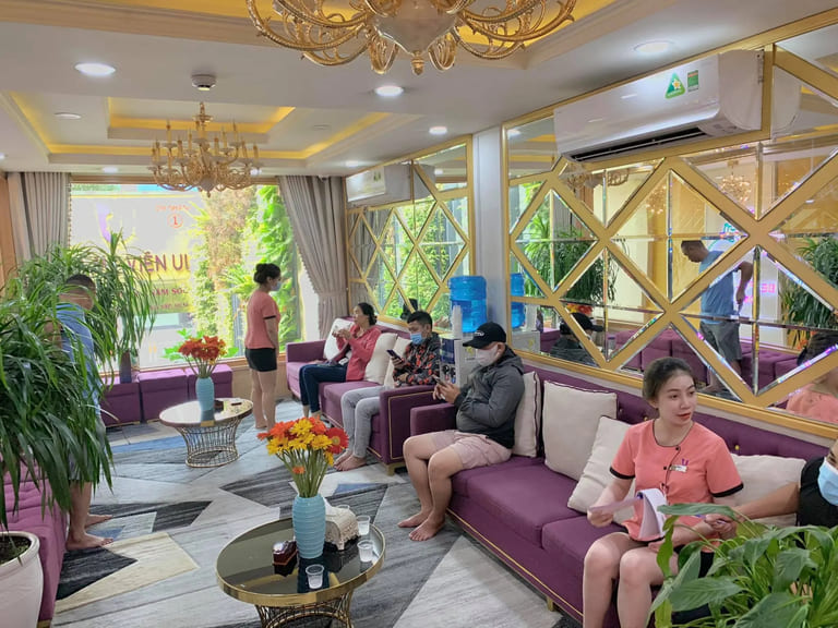 spa trị mụn uy tín tphcm