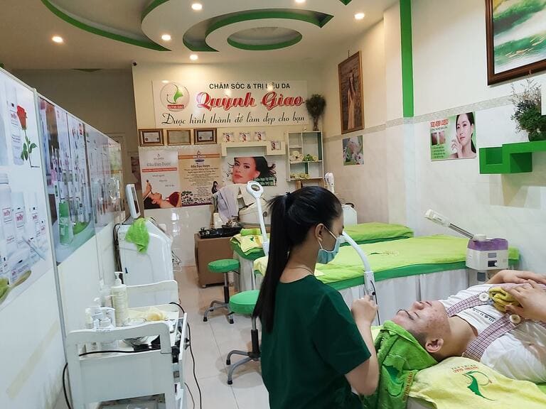 spa trị mụn tại quận 12 tốt nhất