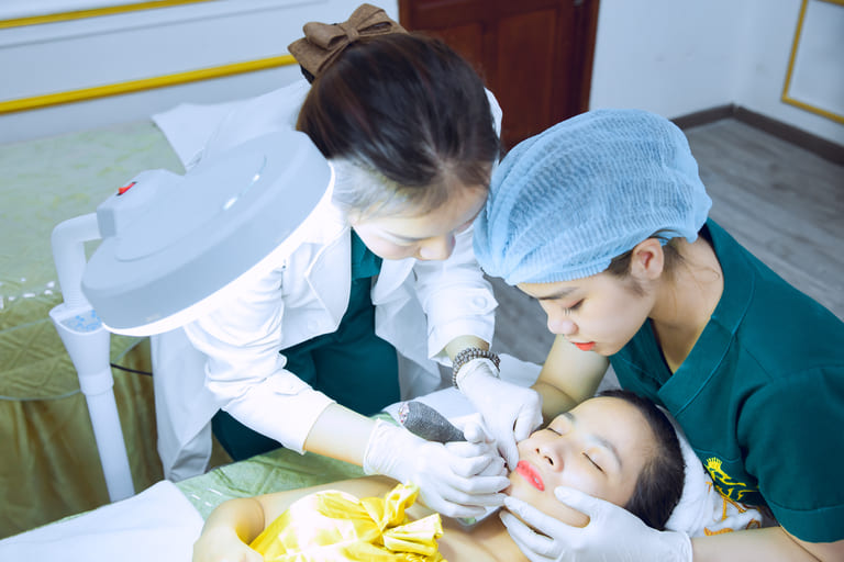 spa trị mụn ở quận 12 tphcm