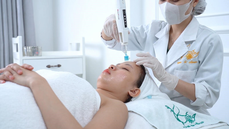 spa trị mụn quận 2 uy tín nhất