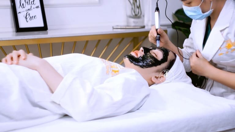 spa trị mụn tân phú tốt