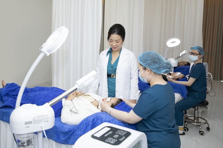 spa trị thâm mụn chất lượng