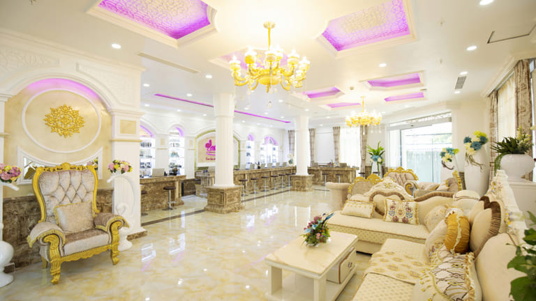 spa trị thâm mụn tốt nhất