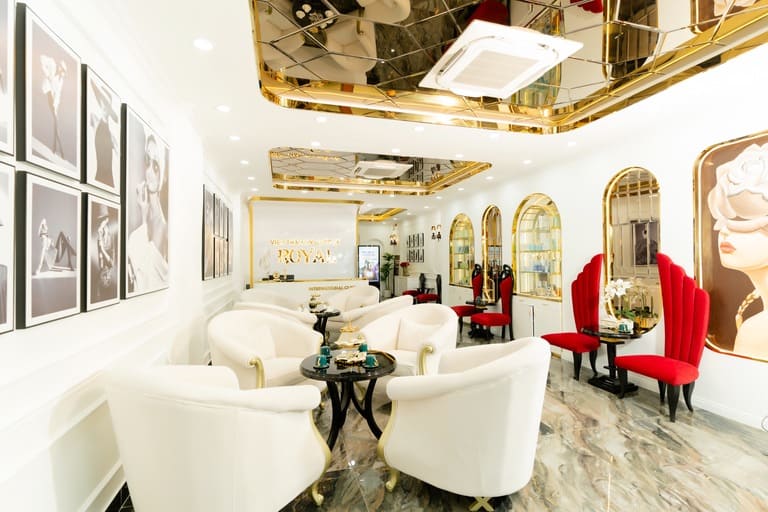 spa trị thâm mụn