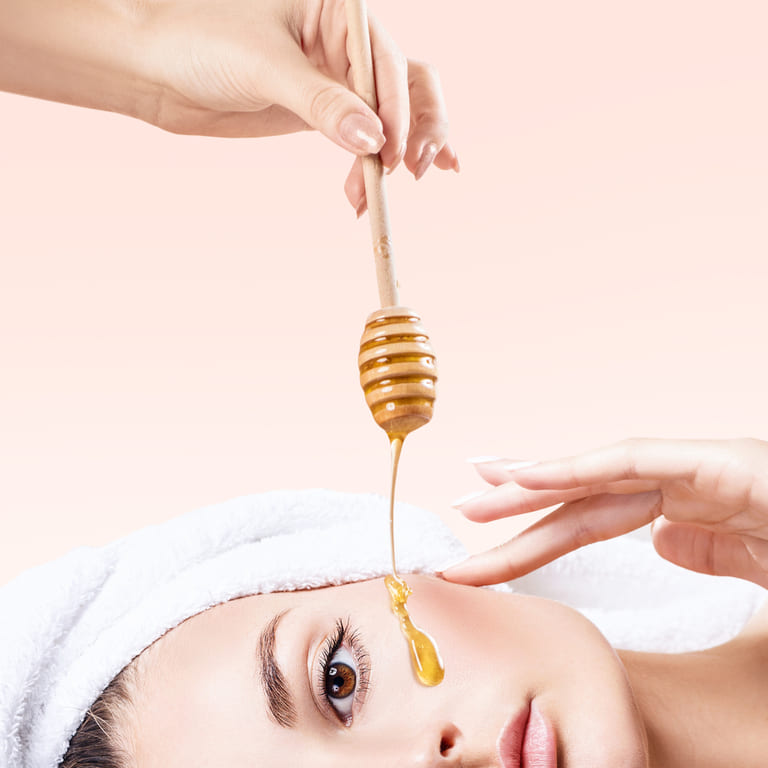 Cách Trị Mụn Bằng Mật Ong Hiệu Quả, Đơn Giản, An Toàn Nhất