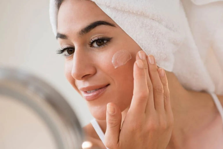 dùng bha trị mụn