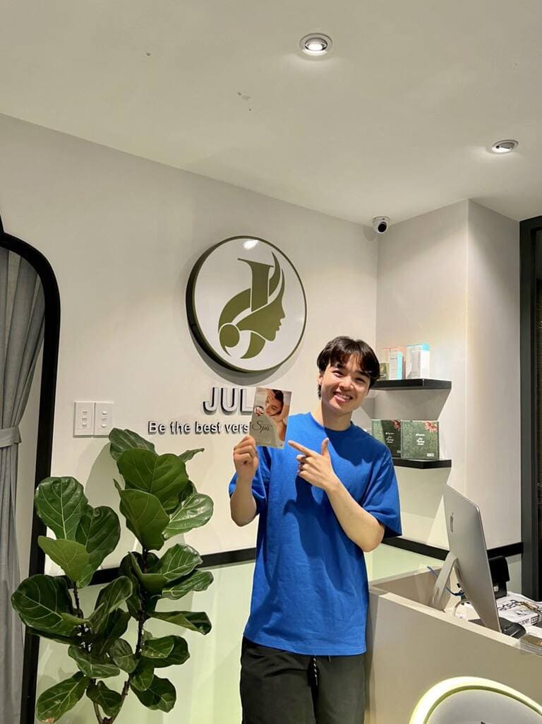 spa nặn mụn ở quận 2